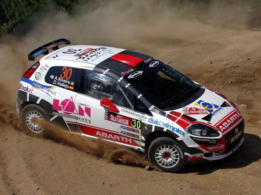  Abarth Grande Punto S2000 (199) 2007 года  (фото 7 из 25)